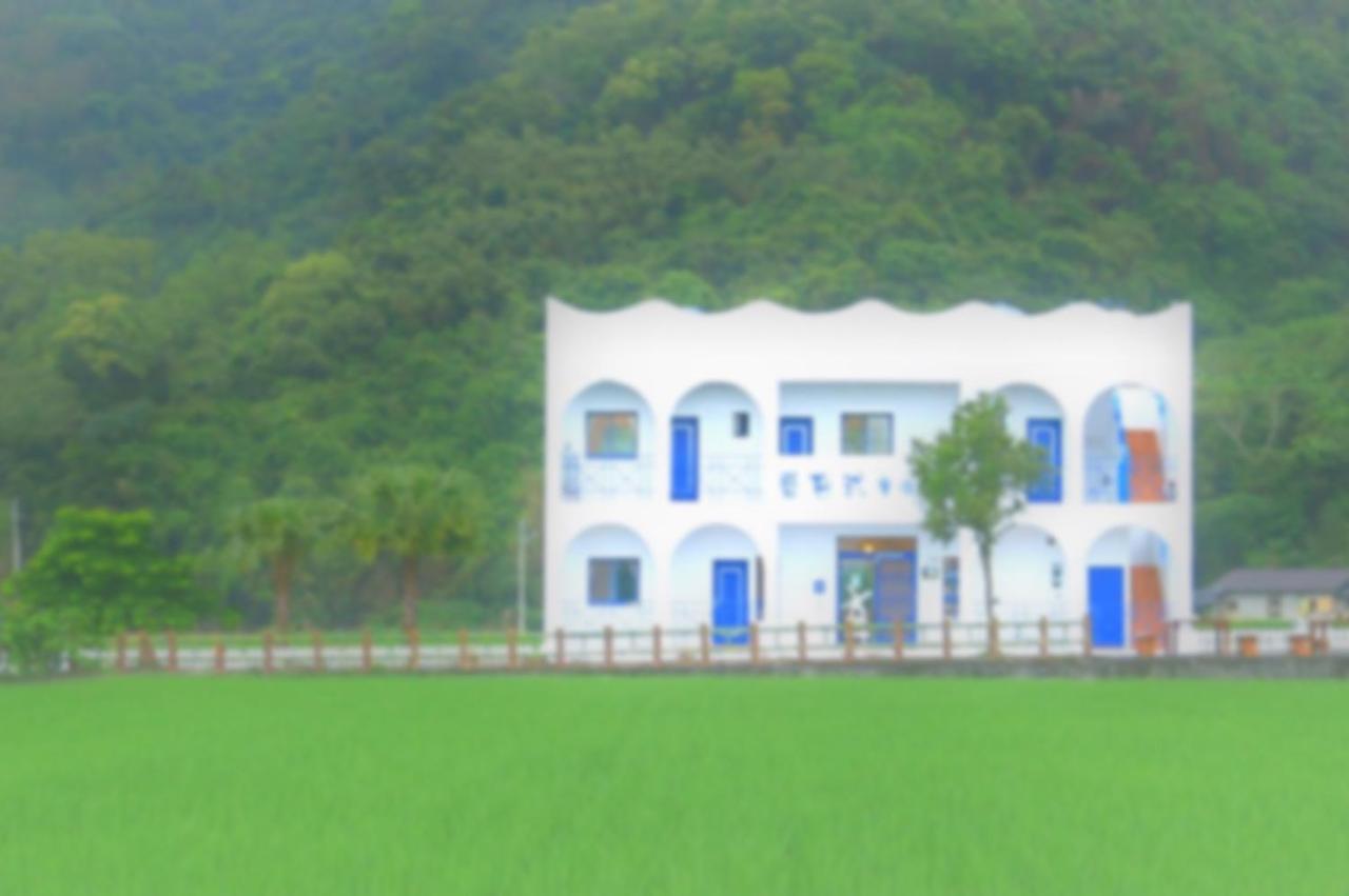 Blue And White Style Holiday B&B Гуаньшань Экстерьер фото